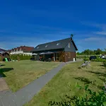 Przy Mysliwskiej Lodge *