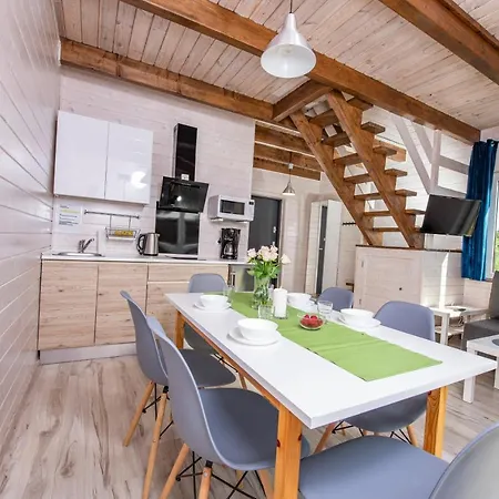 Przy Mysliwskiej 山林小屋 *