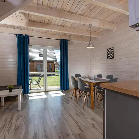 Przy Mysliwskiej 山林小屋