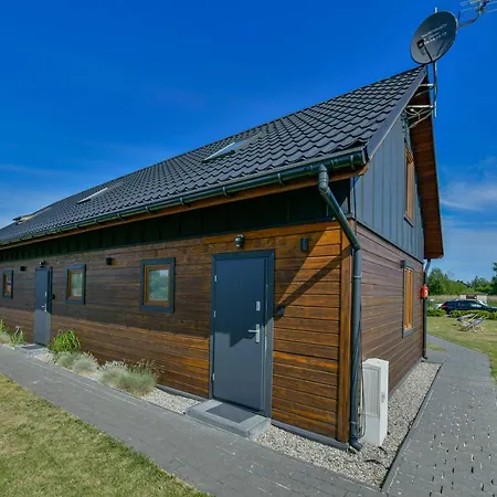 Chata Przy Mysliwskiej Zieleniewo (Kolobrzeg)