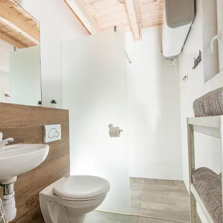 Przy Mysliwskiej Chata Zieleniewo (Kolobrzeg)